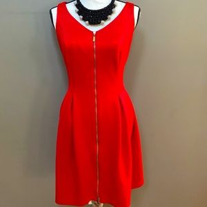 Cutie front gold zipper dress